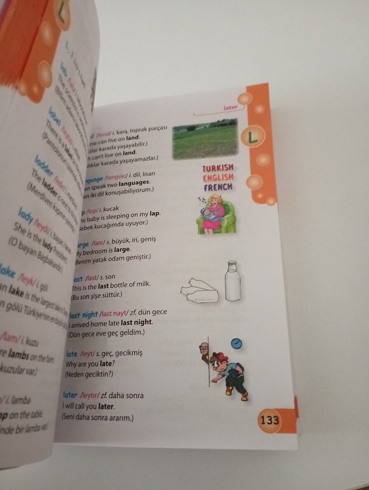 İlköğretim İngilizce-Türkçe Resimli Sözlük - Görsel 4