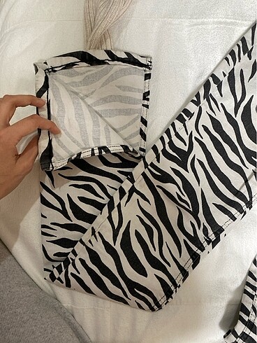 Bershka Bershka zebra desen pantolon