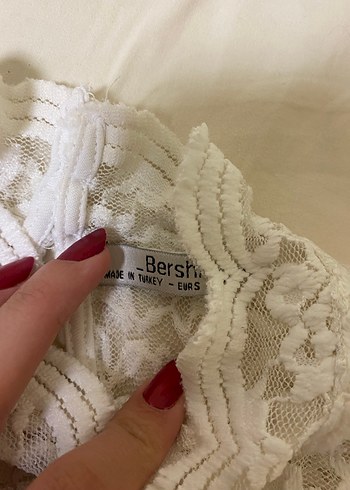 s Beden beyaz Renk Bershka Dantel Detaylı Beyaz Uzun Kollu Bluz