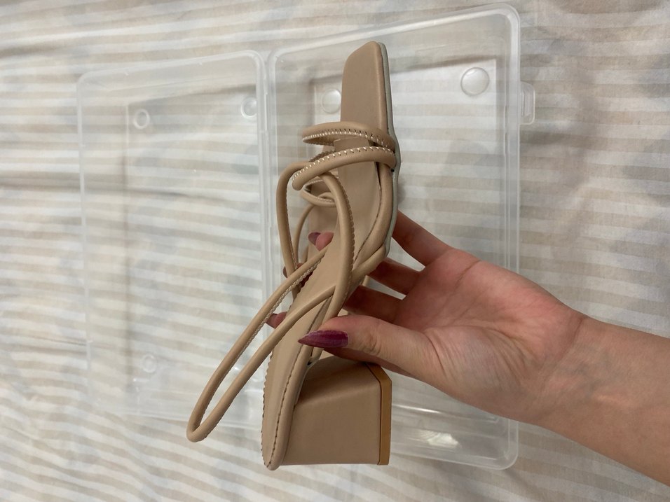 Bej Zincir Detaylı Stiletto Kadın Sandalet - Görsel 2