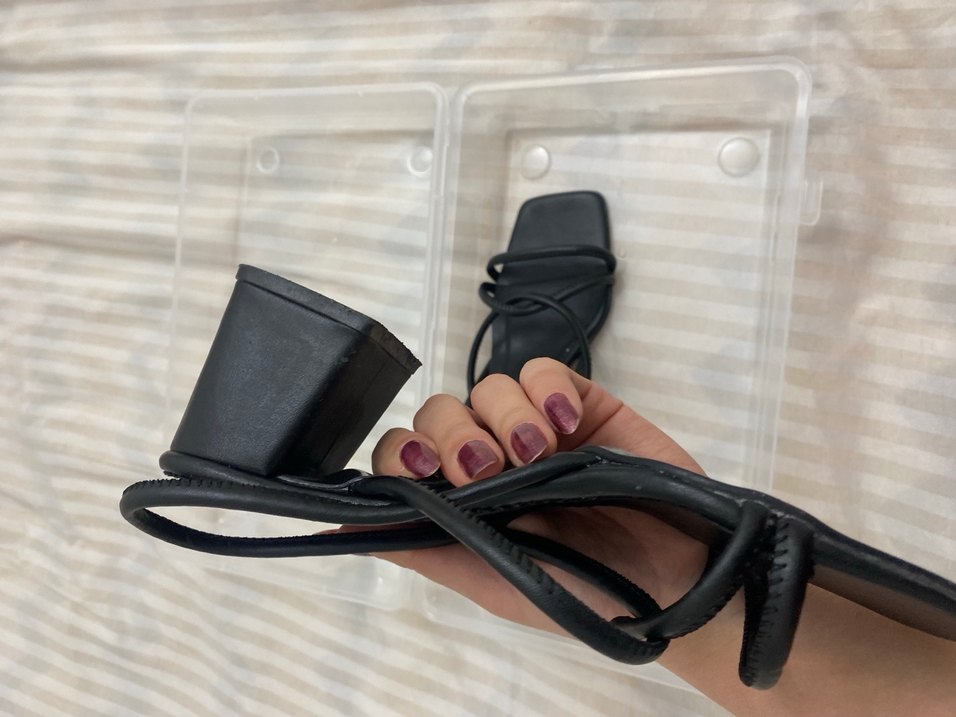 Siyah Topuklu Minimalist Kadın Sandalet - Görsel 5