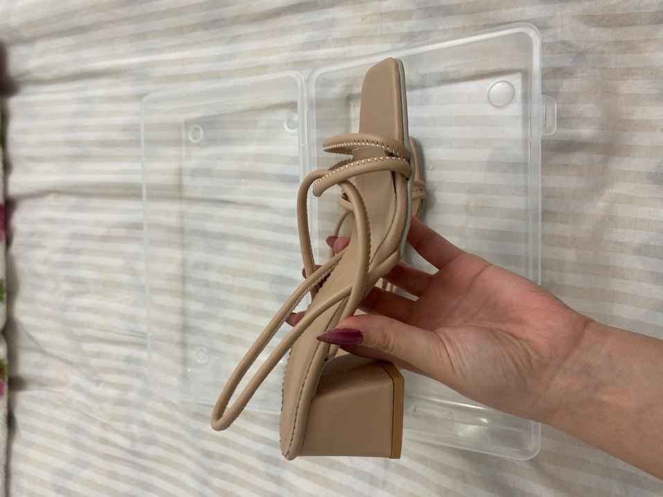 Bej İnce Topuklu Minimalist Kadın Sandalet - Görsel 5