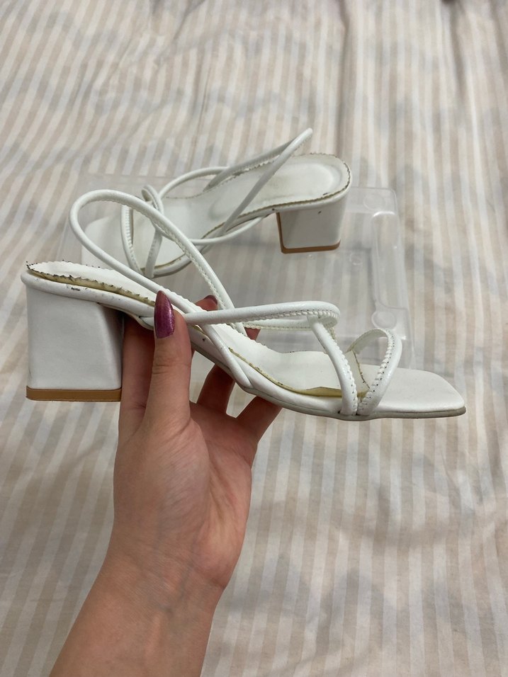 Beyaz Topuklu Kadın Sandalet - Görsel 5