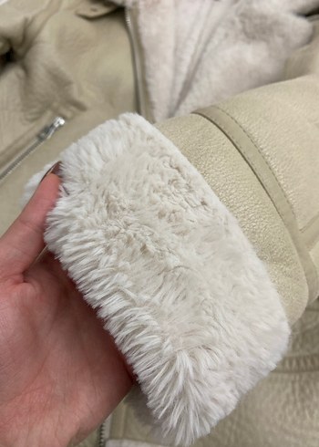 Stradivarius bej Süet Kürklü Kadın Ceket - Görsel 7