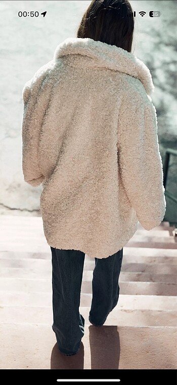 xs Beden beyaz Renk Zara peluş kürk