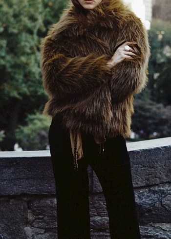 ZW Koleksiyon Suni Kürklü Kısa Kaban - Görsel 3