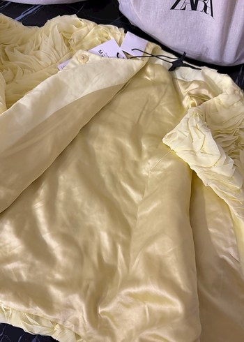 Sarı Mini Fırfırlı Kadın Ceket - Görsel 2