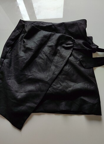 Kuşaklı mini etek
