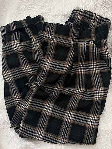 Bershka Kareli Pantolon
