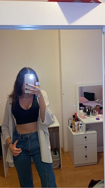 Siyah Dekolteli Crop - Görsel 2