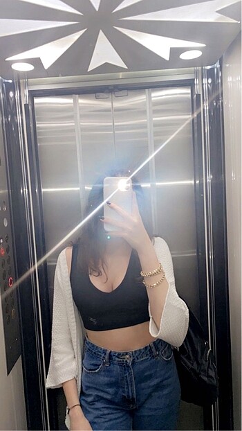 Siyah Dekolteli Crop - Görsel 3