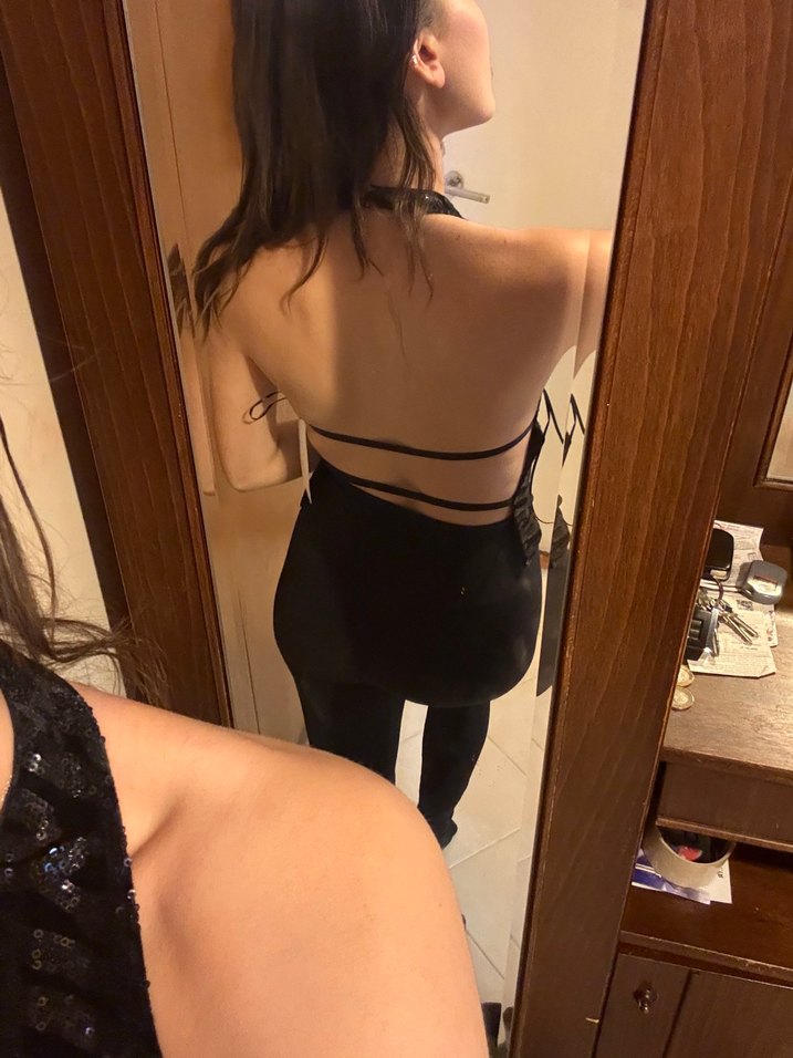 Zara Pullu Sırt Dekolteli Top - Görsel 4