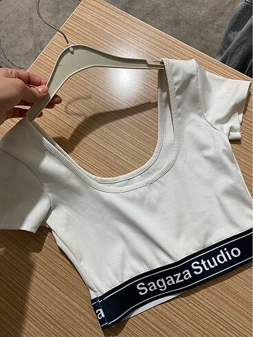 m Beden sagaza üst crop