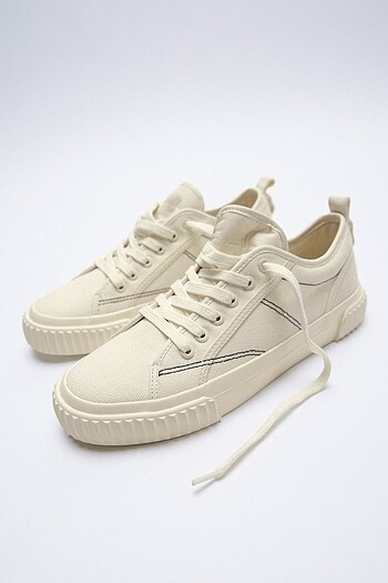 Zara sneaker