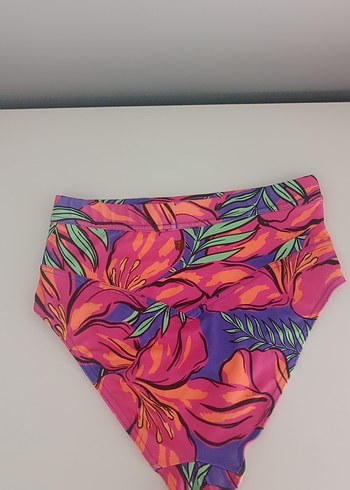 s Beden Renkli Batik Desenli Kadın Bikini Altı