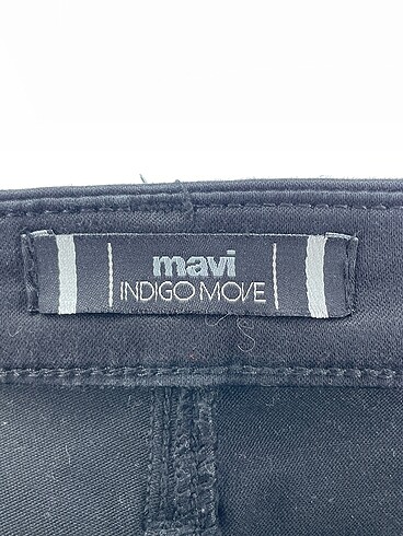 26 Beden siyah Renk Mavi Jeans Jean / Kot %70 İndirimli.