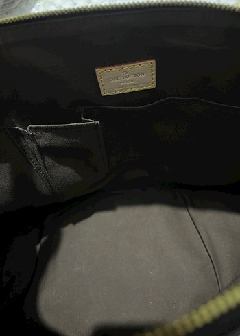 Parlak LV Kadın Deri Çanta - Görsel 7