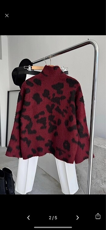 Bordo leopar kazak