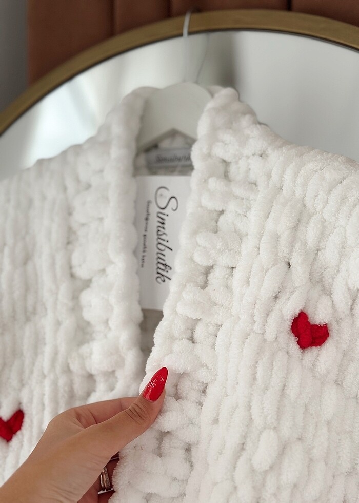 El örgüsü kalpli kazak - Görsel 4