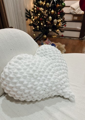 Puffy Beyaz Kalpli yastık - Görsel 2