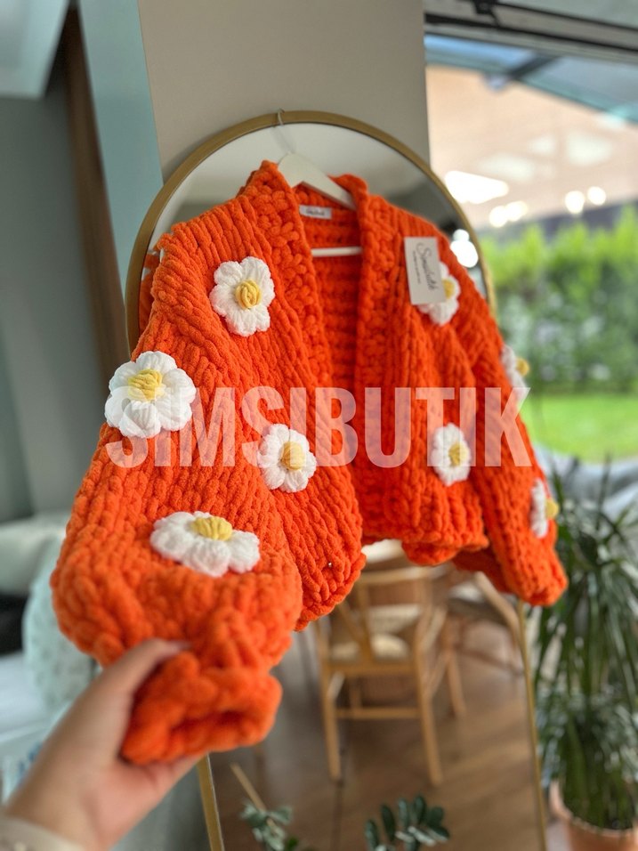 Puffy Turuncu çiçekli Hırka - Görsel 2