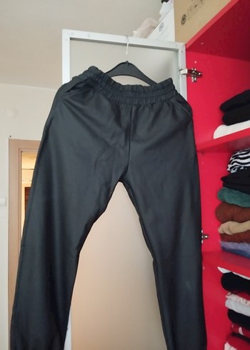 Zara Siyah Rahat Kesim Kadın deri Pantolon