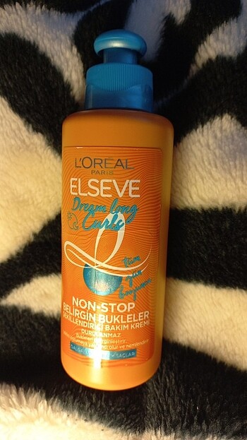 Beden Loreal Paris Elseve Dream Long Curls