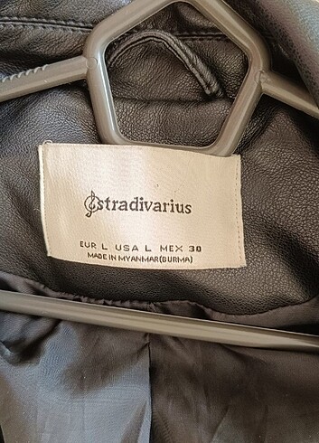 40 Beden siyah Renk Stradivarius Deri Ceket