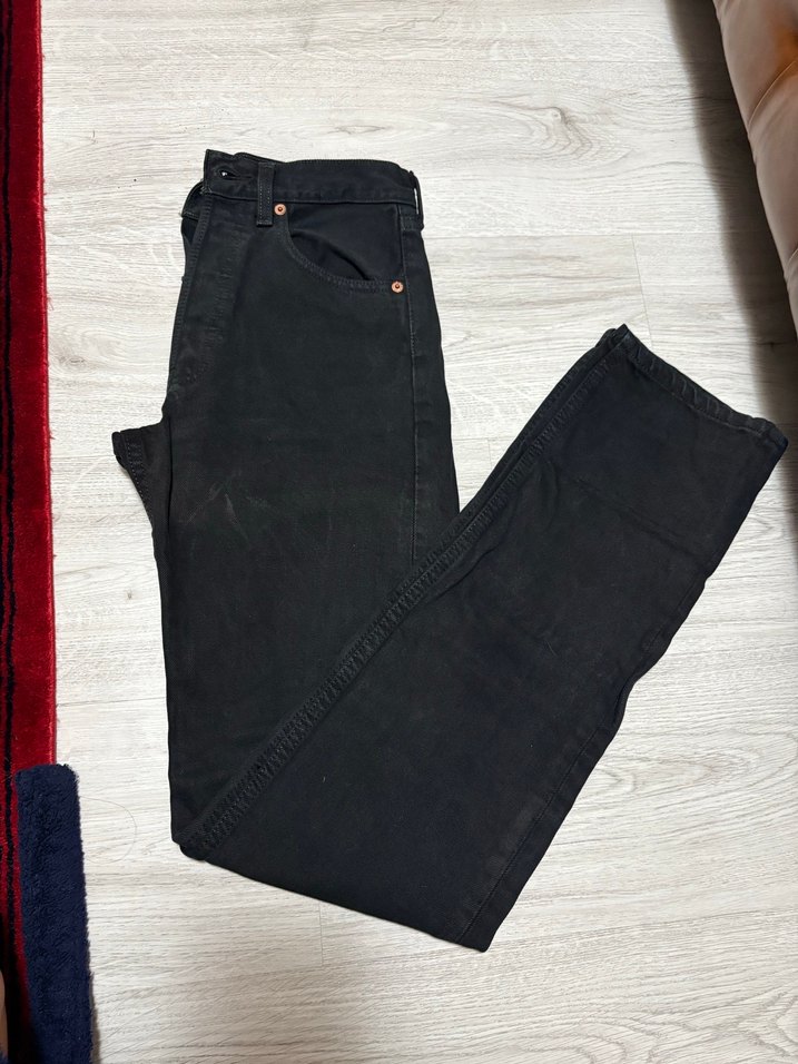 Düğmeli Siyah kadın Kot jean Pantolon levis 501 — görsel 8/9