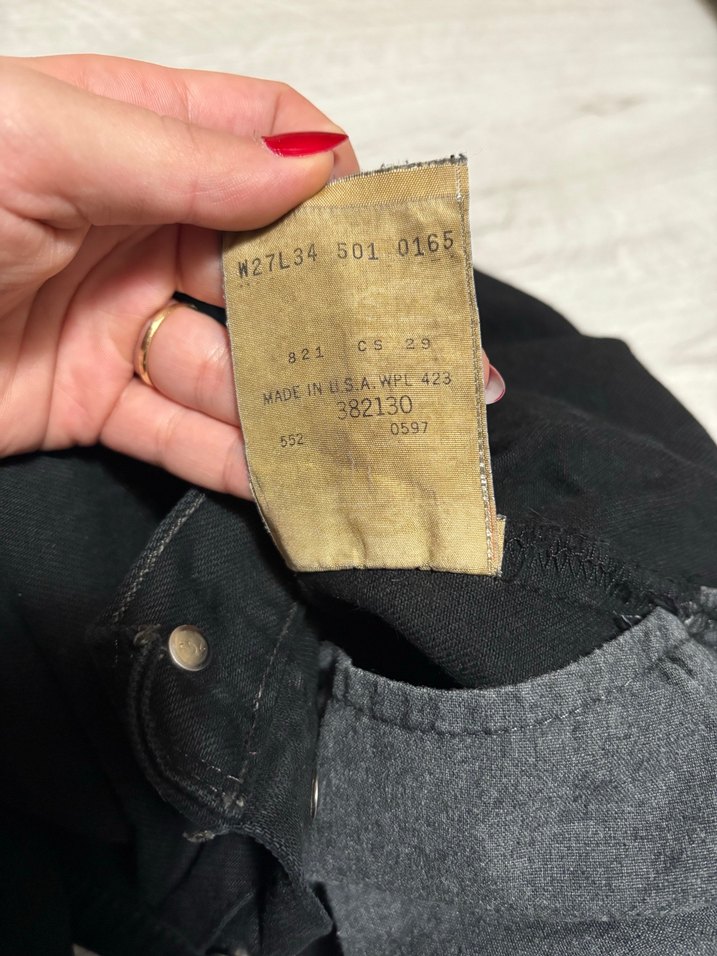 Düğmeli Siyah kadın Kot jean Pantolon levis 501 — görsel 5/9
