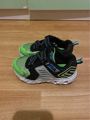 25 Beden çeşitli Renk Skechers ışıklı spor ayakkabı