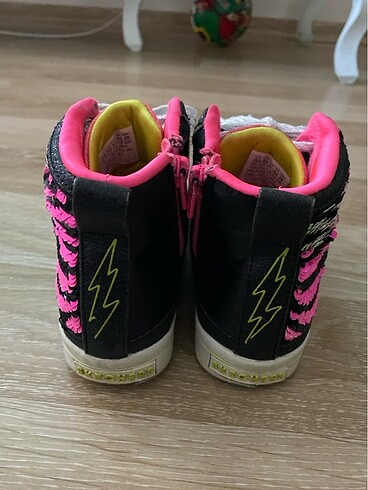 31 Beden çeşitli Renk Skechers orjinal pullu spor ayakkabı