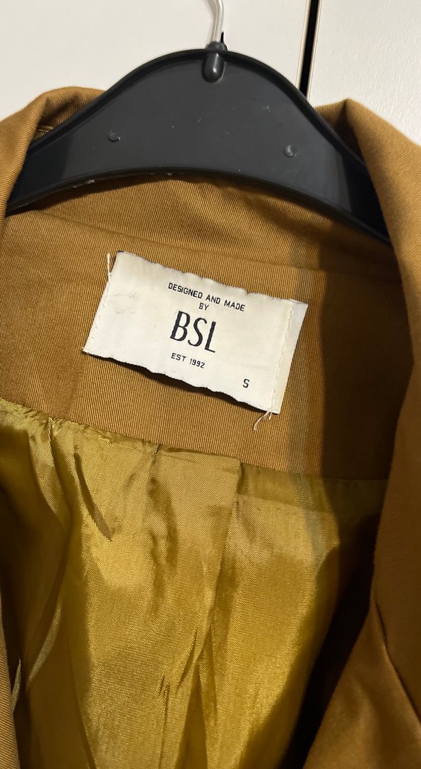 Uzun Düğmeli Trençkot - Görsel 2