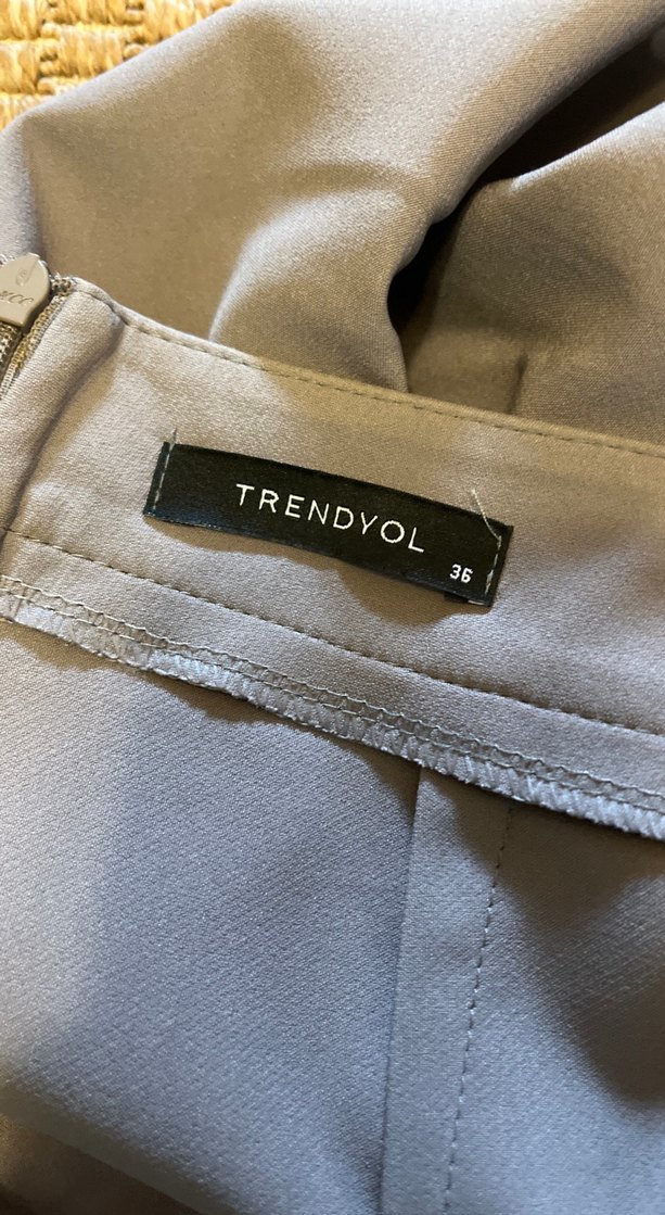 Bej Mini Pilili Kadın Etek - Görsel 3