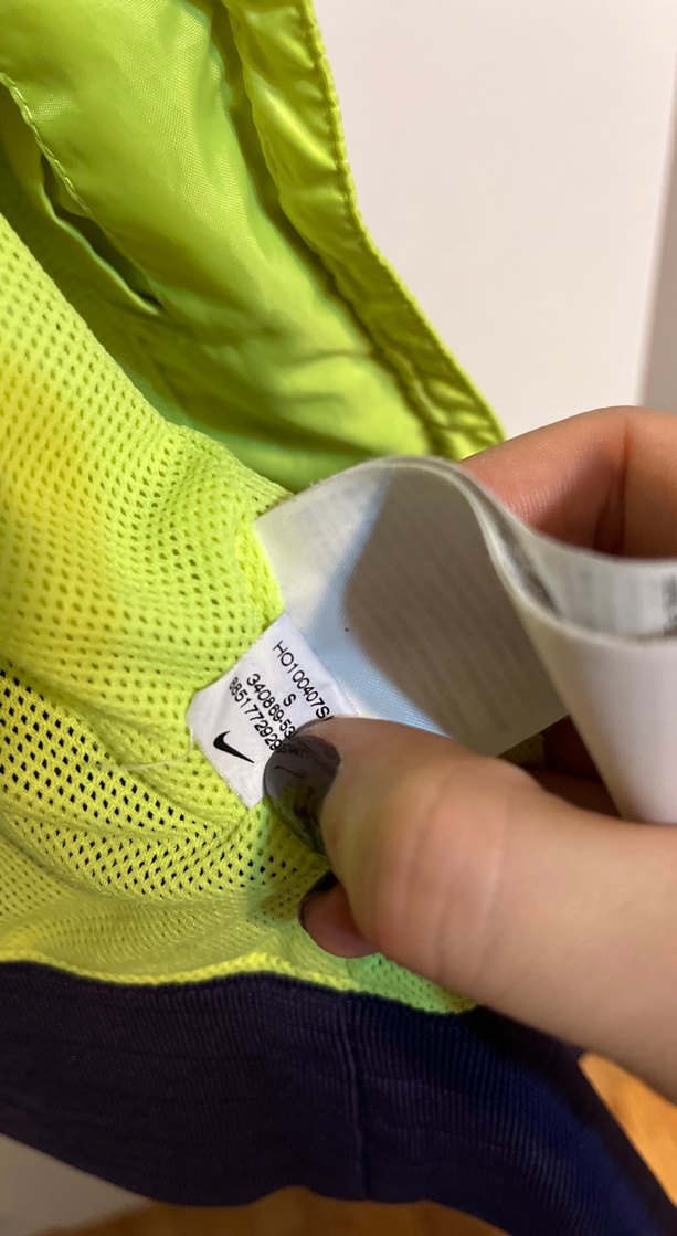 Mor-Sarı Nike Fermuarlı Erkek Yağmurluk - Görsel 2