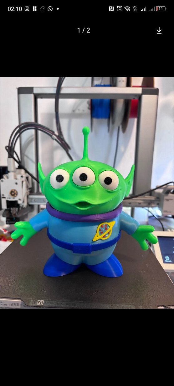 Renkli Üç Gözlü Uzaylı Aksiyon Figürü 20cm - Görsel 3