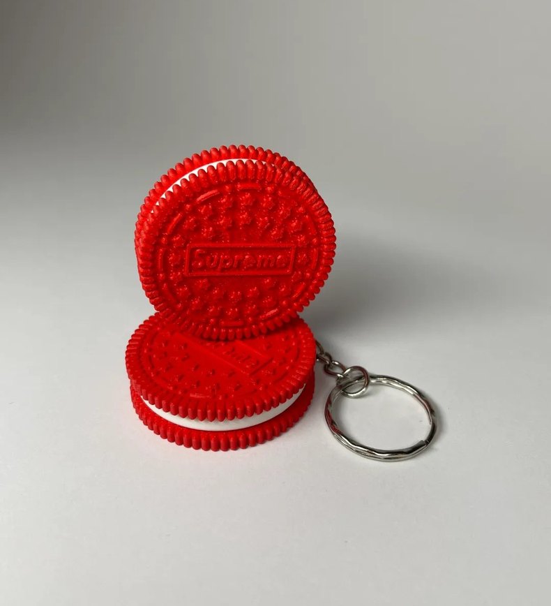 Kırmızı Zincir Detaylı Kadın Anahtarlık - Görsel 2