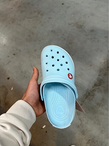 36 Beden çeşitli Renk Crocs terlik