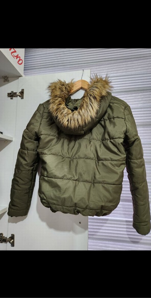 Yeşil Fermuarlı Kadın Kışlık Mont - Görsel 2