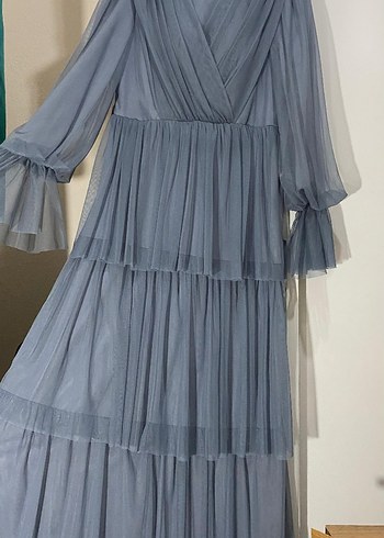 Gri Kat Kat Tüllü Tesettür Şık Abiye Elbise - Görsel 3