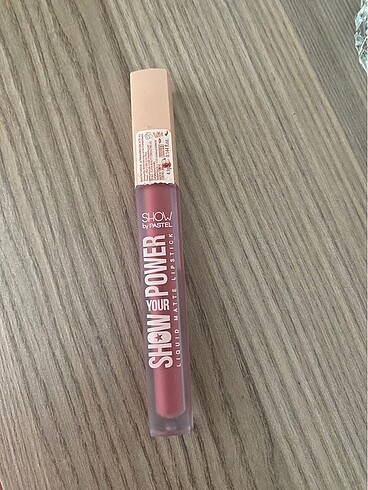 show by pastel markalı show your power ruj
