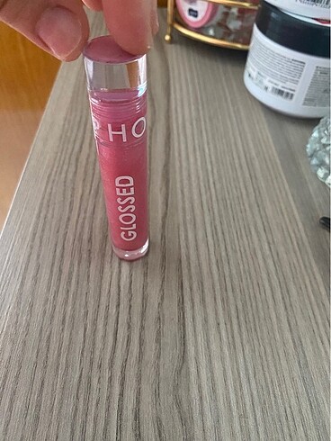  Beden sephora pembe ışıltılı lipgloss