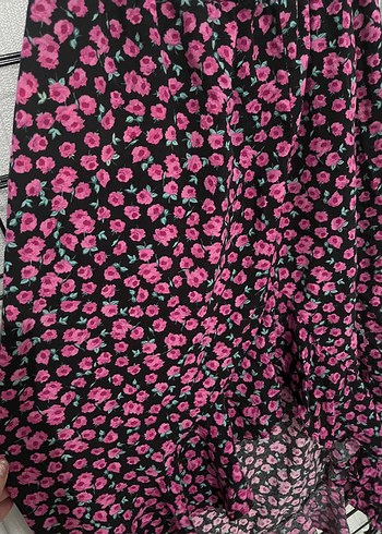 38 Beden Trendyol Pembe Çiçek Desenli Yırtmaçlı Midi Etek