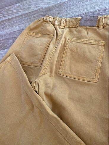 13-14 Yaş Beden Mango hardal sarısı wide leg jean