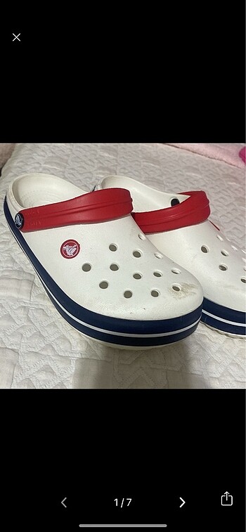 CROCS