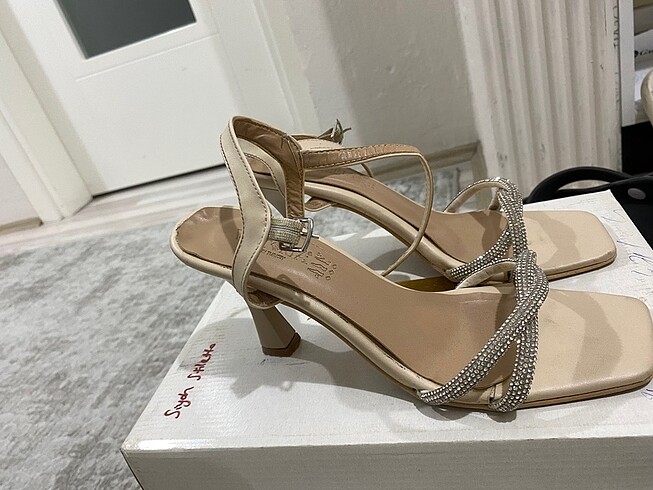 Deichmann Krem topuklu ayakkabı