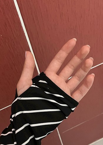 m Beden siyah Renk Çizgili Fermuarlı Siyah Kadın Ceket