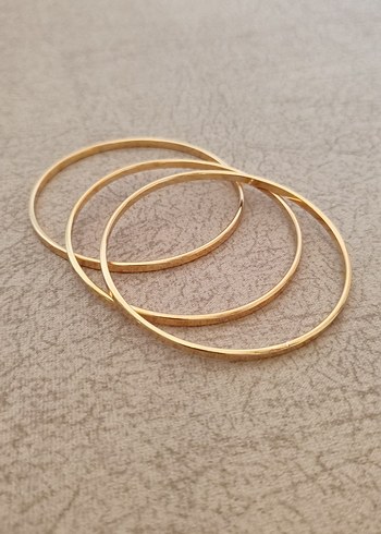 Diger Altın Rengi Minimalist Bilezik Seti