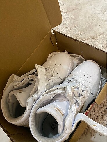 37 Beden beyaz Renk Puma blazer