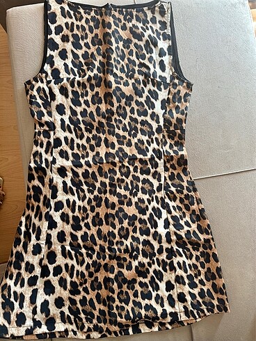 Zara leopar elbise